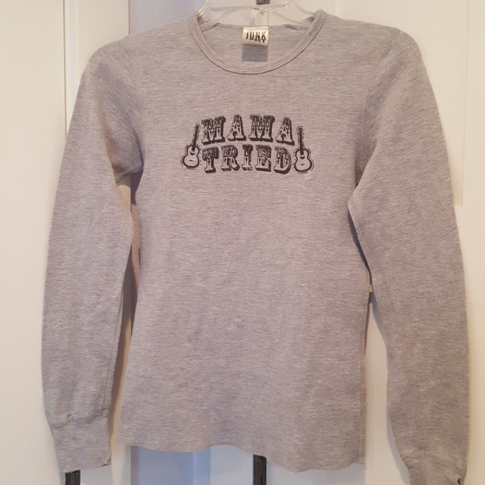 Gray thermal long sleeve shirt
